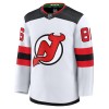 New Jersey Devils tröja Fanatics Premium Jack Hughes 2024-25 Vit Borta - NHL Tröjor Herr